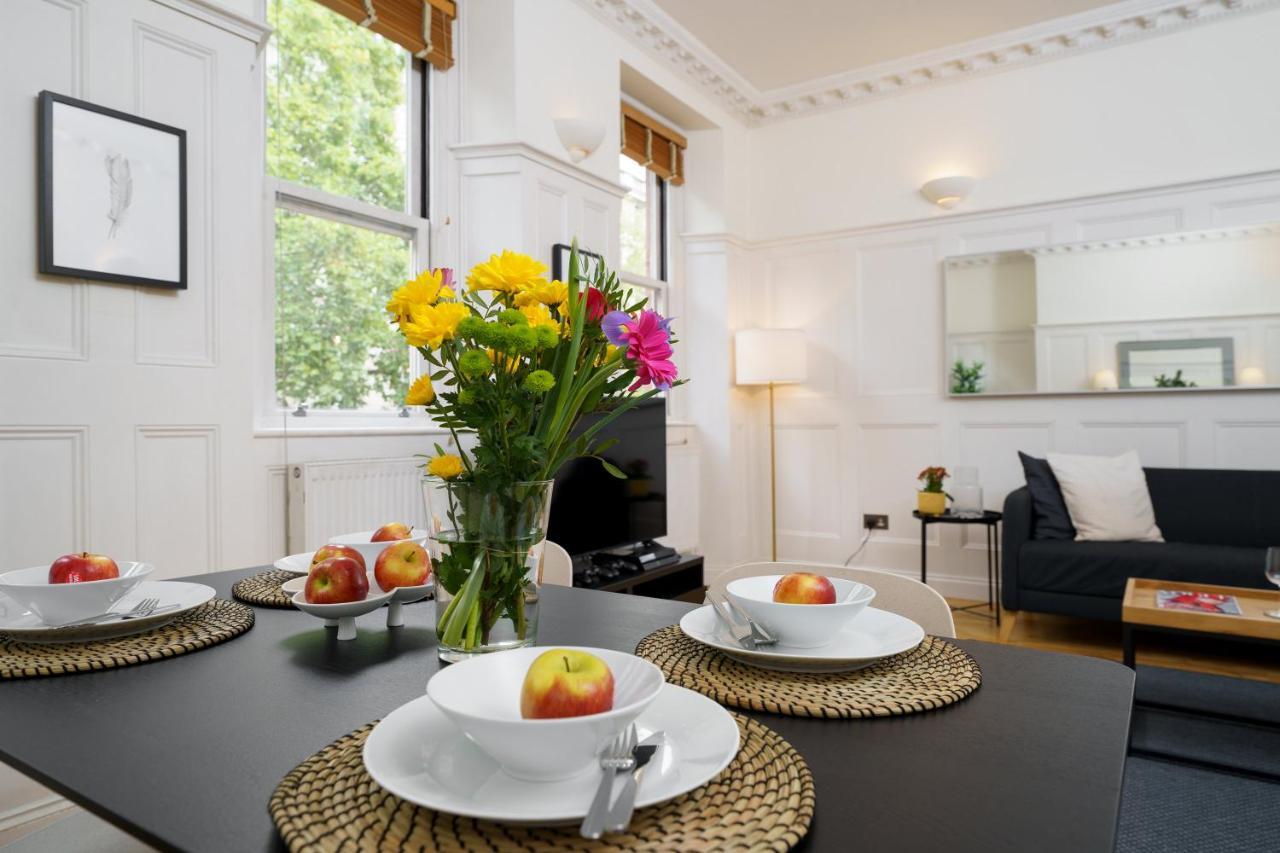 2 Bedr, 3 Beds, 1 Bath Thames, Trafalgar Sq ロンドン エクステリア 写真